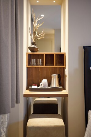 In-room safe, iron/ironing board, free WiFi - Central Heritage Hotel (Split)
