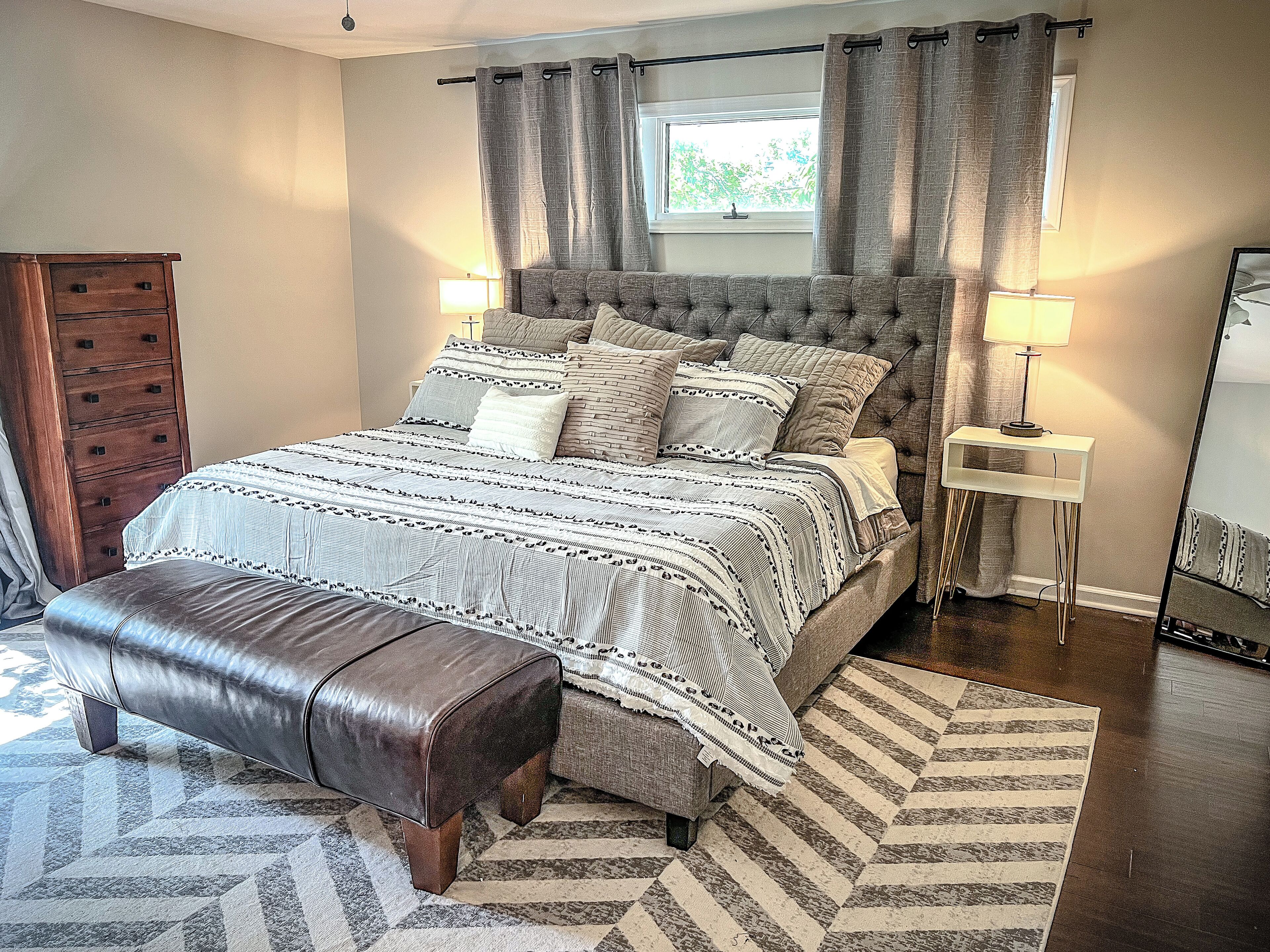 3 dormitorios, tabla de planchar con plancha, wifi y ropa de cama