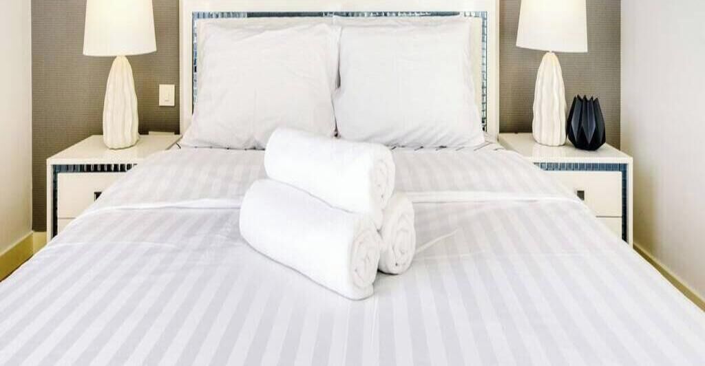 3 habitaciones, tabla de planchar con plancha y wifi gratis 