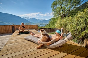 Sundeck - Wanna Rise Studio (Zell am See)