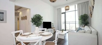 Stylish Al Sufouh Apartment W Pool & Gym Access
