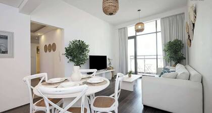 Stylish Al Sufouh Apartment W Pool & Gym Access