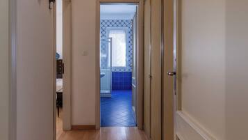 Apartment | Bathroom