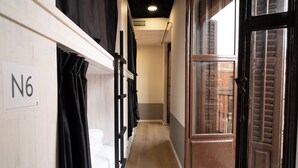 Unclassified image, 4 of 29, button - Adventure Hostel Madrid Gran vía (Madrid)