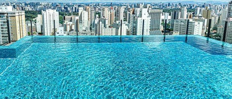 Basic Apartment | Pool