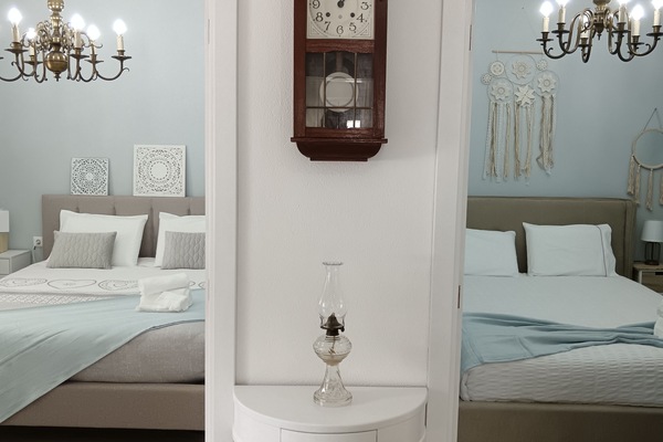 2 slaapkamers, een strijkplank/strijkijzer, reisbedje, gratis wifi