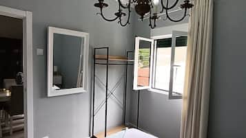 2 bedrooms, iron/ironing board, travel crib, free WiFi