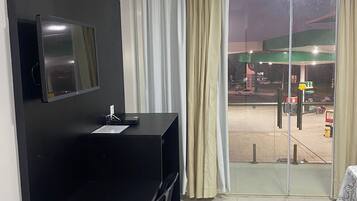 Laptop workspace, free WiFi