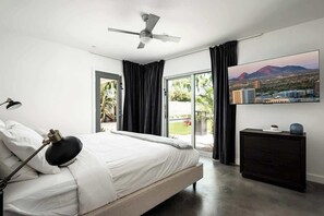 5 bedrooms, iron/ironing board, free WiFi, bed sheets