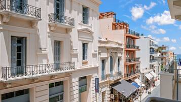 Vue sur la ville depuis lâhĂ©bergement