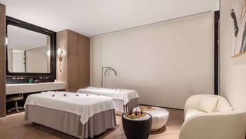 3 treatment rooms