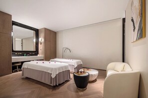 3 salles de soins