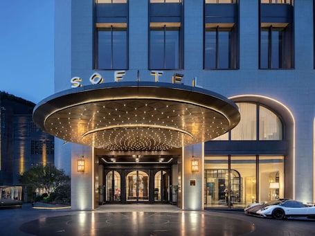 Exterior. Sofitel Shanghai North Bund