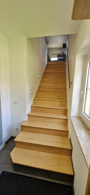 Interior - Haus am Wald Ruhig Gelegene Ferienwohnung mit Großem Garten (Bad Tabarz)