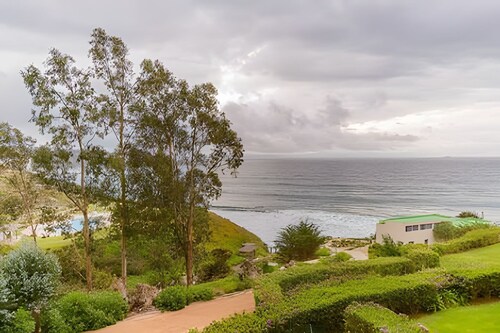 Oceana Suites Costa Quilen