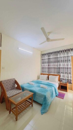 Deluxe Double Room, Balcony, City View | Desk, laptop workspace, free WiFi - Hotel Stay Inn Dhaka (Dhaka)