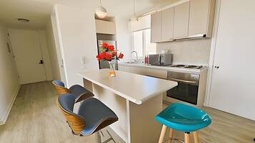 Alpehytte | Eget kjøkken | Kjøleskap, mikrobølgeovn, ovn og brødrister