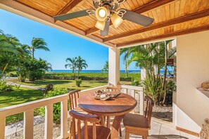 Outdoor dining - Beachfront Condo w/ Pool - 2BR 2BTH (Santa Cruz)