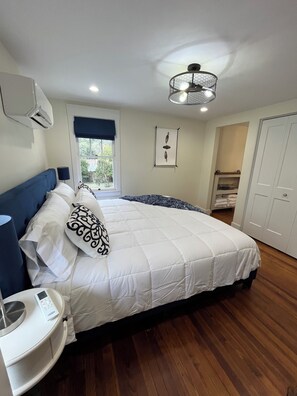 3 bedrooms, WiFi, bed sheets - Experience the charm of small town living and Old Florida at its finest. (Keystone Heights)