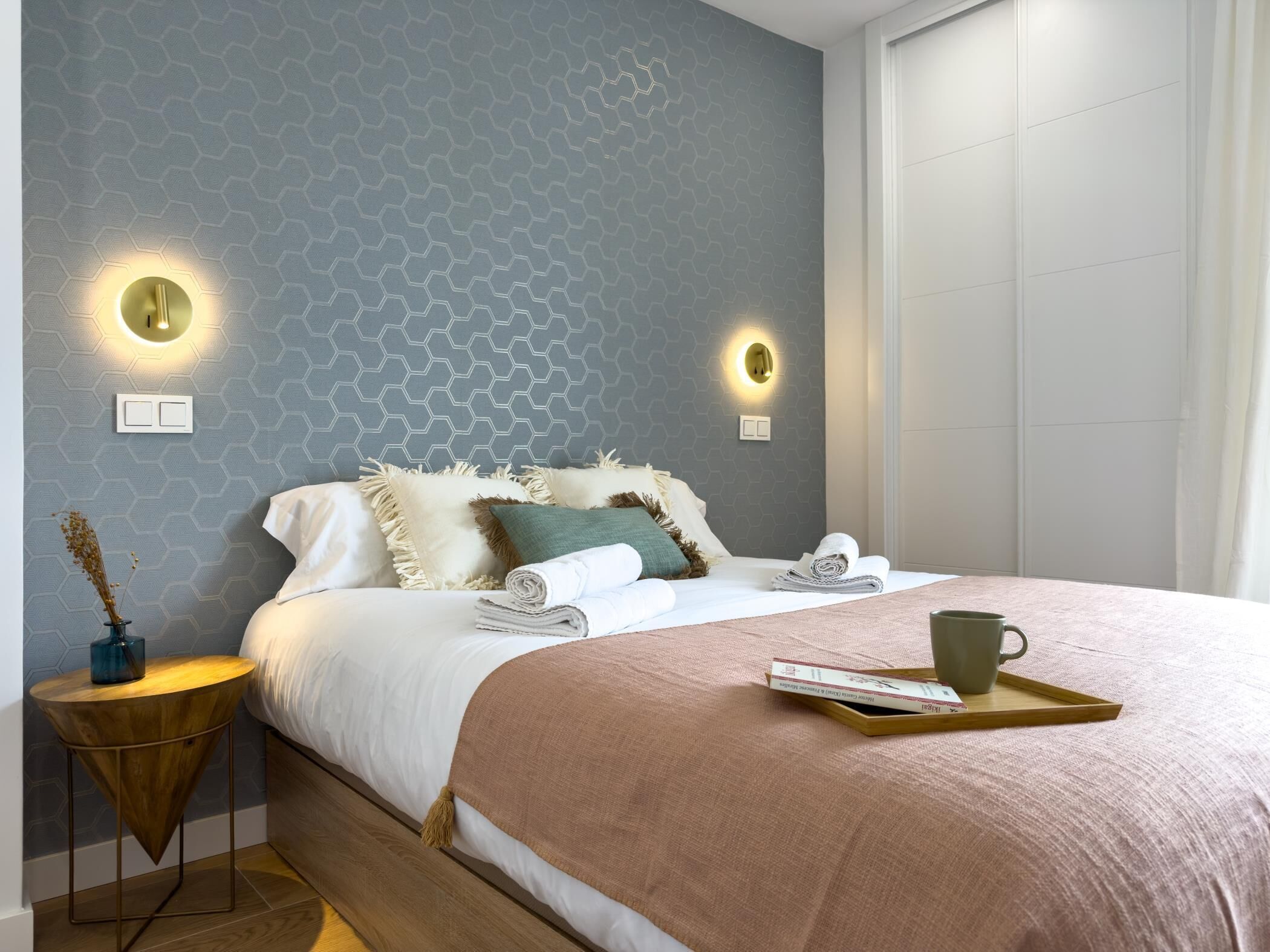 1 chambre, fer et planche à repasser, Wi-Fi, draps fournis