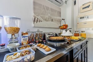 Daily buffet breakfast (EUR 15 per person)