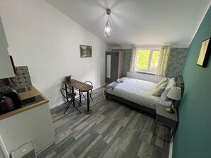 1 Schlafzimmer, Bügeleisen/Bügelbrett, WLAN, Bettwäsche