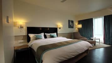 Classic Double Room, City View | Hypo-allergenic bedding, iron/ironing board, free WiFi
