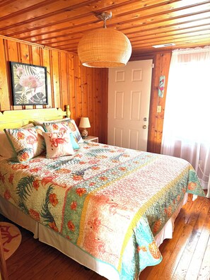 4 Schlafzimmer, Schreibtisch, Bügeleisen/Bügelbrett, WLAN