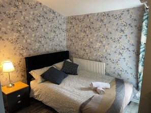1 bedroom, iron/ironing board, WiFi, bed sheets - The Cosy Nook Studio #5 (London)