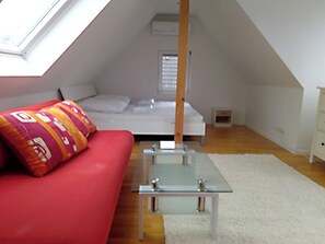 3 chambres, fer et planche Ă repasser, Wi-Fi, draps fournis