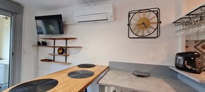 Interior - Une Pépite vue mer et Port, Climatisé, Avec Piscine et Parking (Agde)