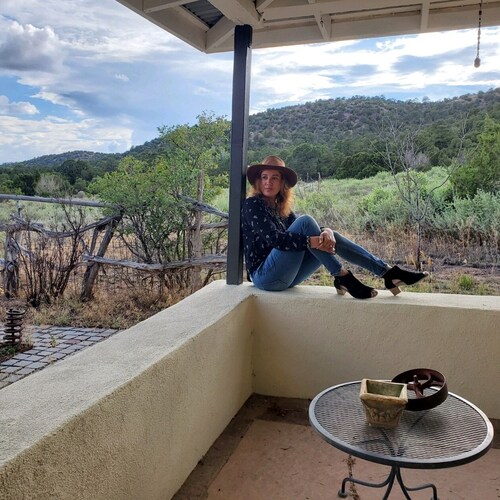 Casa de Suenos- Stunning Santa Fe 3 Bedroom/3 Bath Home on 5 Acres