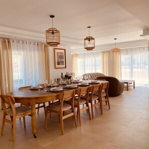 Biệt thự | 5 phòng ngủ 