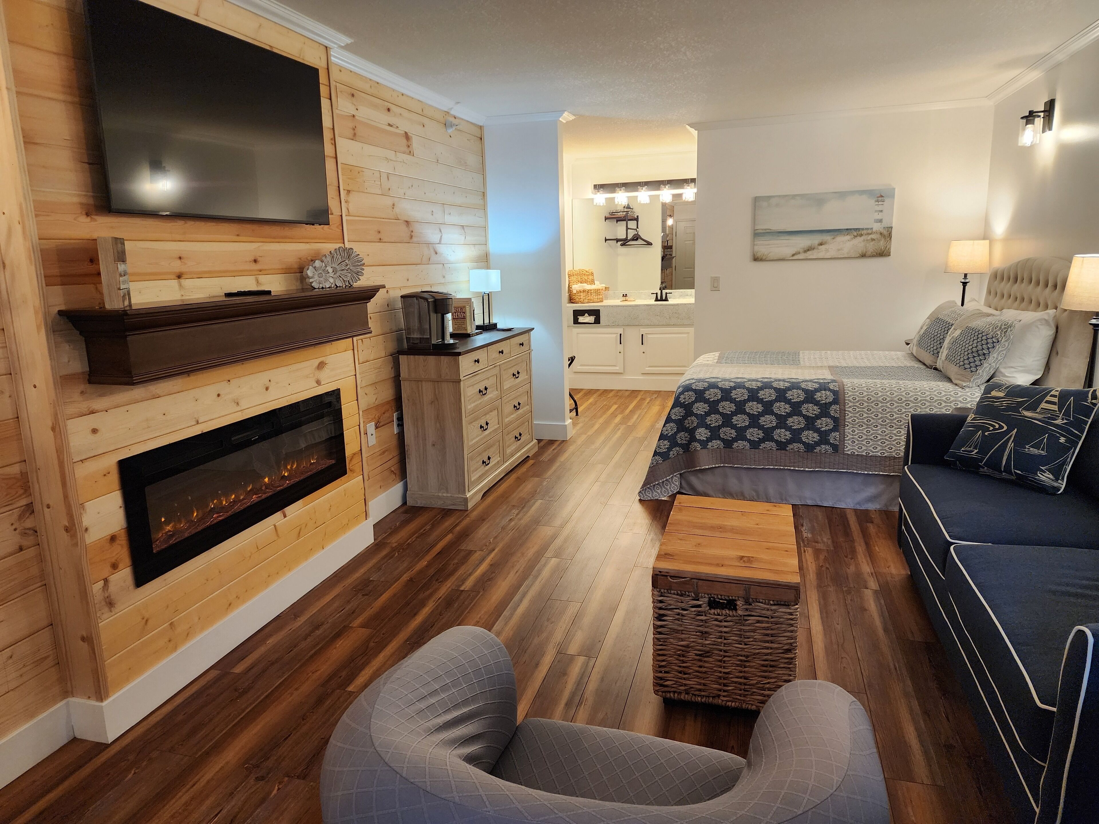Newly Renovated Condo in the Heart of Shanty Creek Resort!