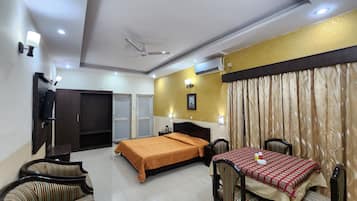 Standard Room | Free WiFi