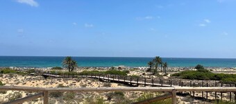 Beautiful apartment, very well equipped, air conditioning, wi-fi, TV/Sat.