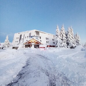 Majoituspaikan julkisivu