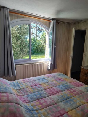 5 bedrooms, desk, iron/ironing board, WiFi - A 10mn à Pied de la Plage, une Grande Maison Pour Accueillir les Familles ! (La Bernerie-en-Retz)