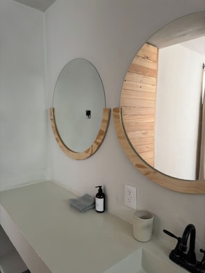 Bathroom - Casa 821 (Oaxaca)