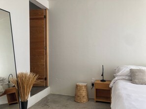 Economy Room | Blackout drapes, iron/ironing board, free WiFi - Casa 821 (Oaxaca)