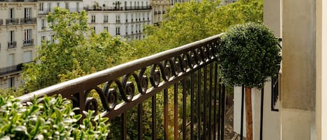 城市客房, 阳台 | 阳台