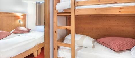 3 chambres, Wi-Fi, draps fournis