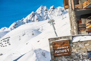 Snow and ski sports - Wifi, ski-in/ski-out & foot of the slopes, 4th floor, view mountain, tv, ski locker, 40m², Tignes (Tignes)