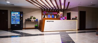 Puzzle Hotels
