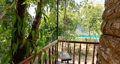 Hoàng Gia trang Homestay
