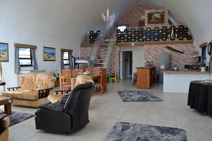 Family Cabin, 3 Bedrooms | Living area | 50-inch LED TV with satellite channels, fireplace, video-game console