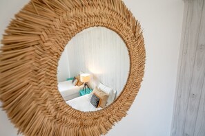 2 chambres, bureau, fer et planche à repasser, accès Internet