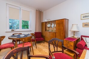 Classic Apartment | 1 bedroom, iron/ironing board, free WiFi, bed sheets - Zefir by Grand Apartments (Sopot)