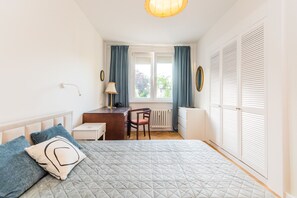 Leilighet – classic | 1 soverom, strykejern/-brett, wi-fi (inkludert) og sengetøy