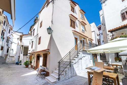 Fast direkt am Strand in der Altstadt mit vielen Gassen